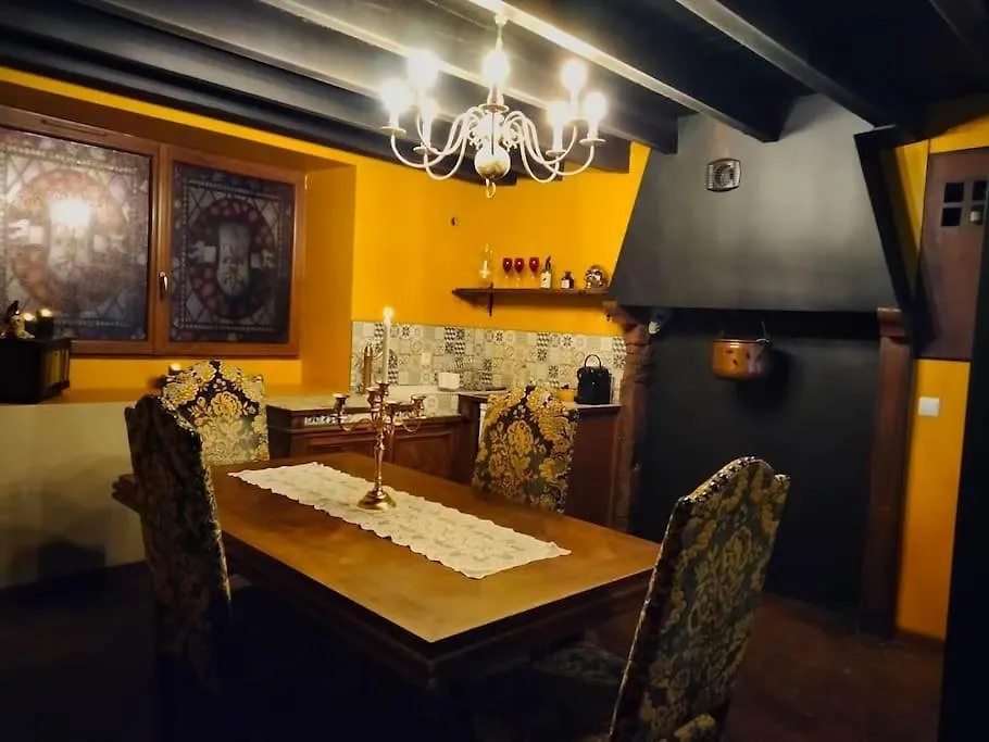 Holiday home Une Nuit Au Manoir Thiers Mode Hante Possible Gratuitement France
